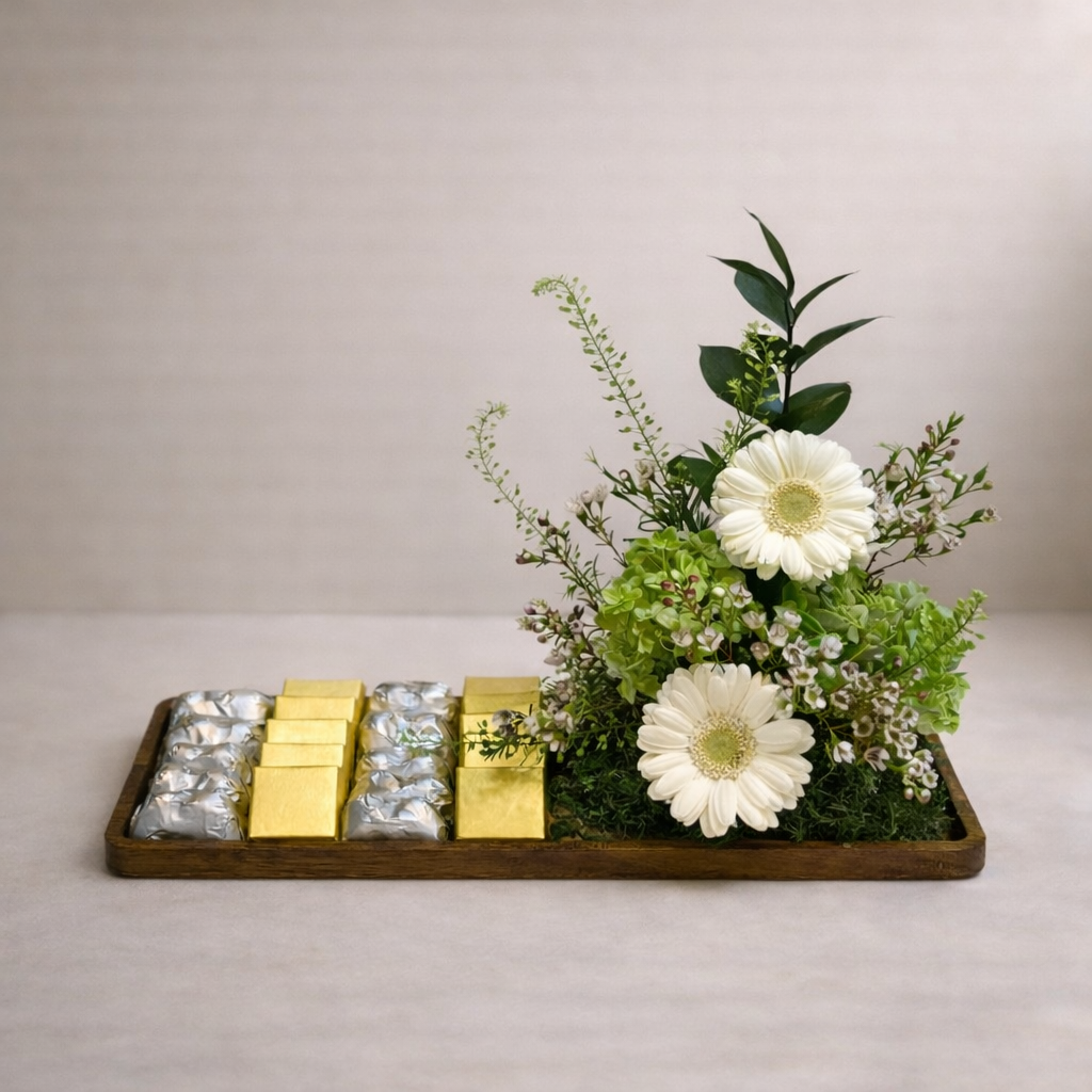 White Garden & Chocolate Tray